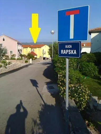 Marko Rooms Krk Town