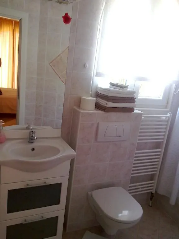 **** Affittacamere Marko Rooms Krk Town Croazia