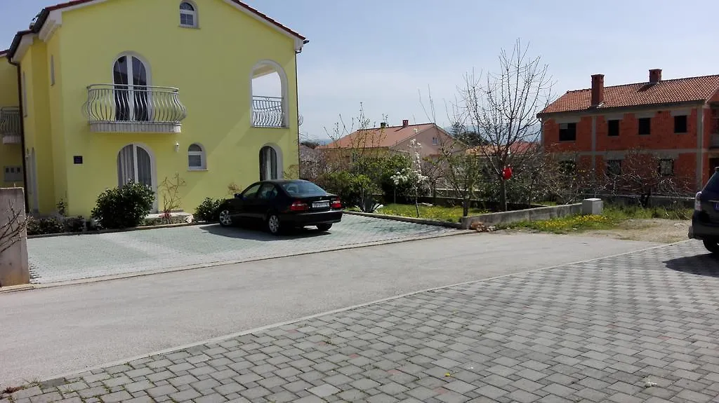 Marko Rooms Krk Town Affittacamere